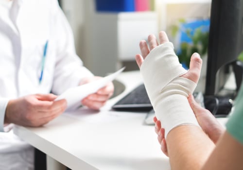 What to Do If You Suffer a Work-Related Injury